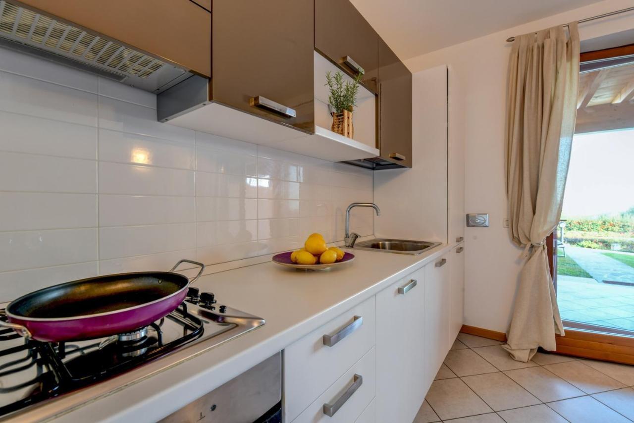 Appartement 6 Happiness à Toscolano Maderno Extérieur photo